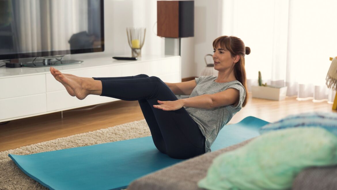 30 Minute at Home Core Workout - Photo